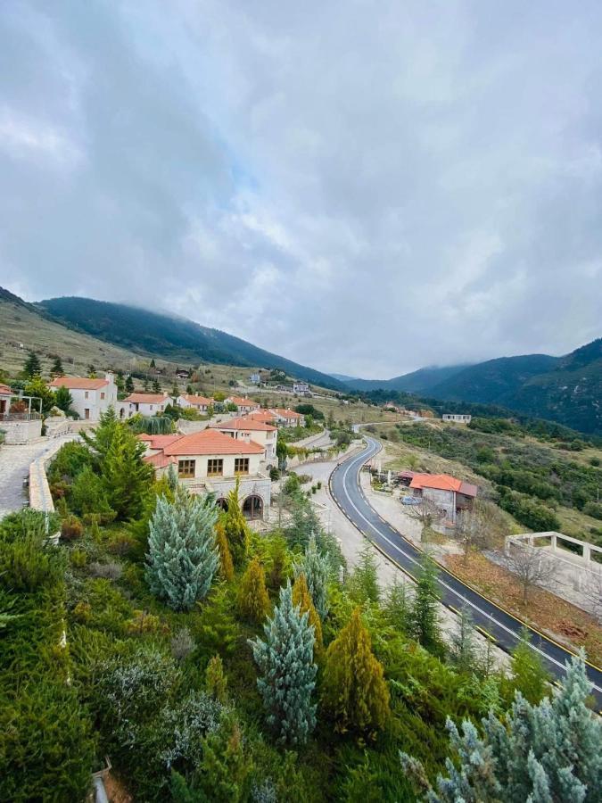 Καστρο Πετρινα Σαλε Καλαβρυτα Willa Kalawrita Zewnętrze zdjęcie